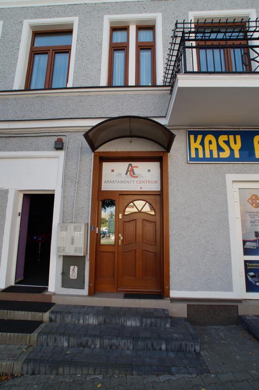 Apartamenty Ostrowiec - Pokoje Goscinne Centrum Ostrowiec Świętokrzyski Exteriér fotografie