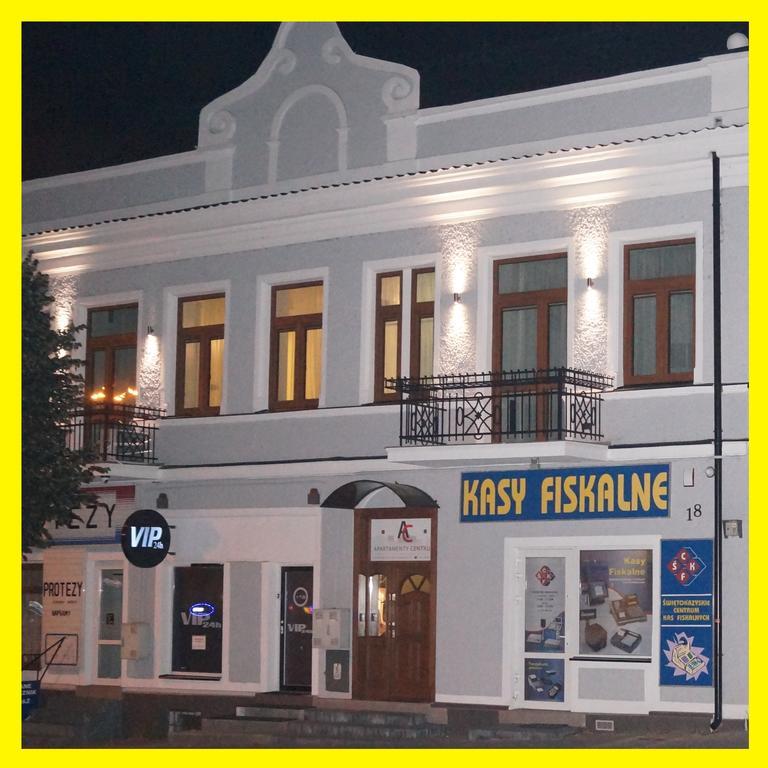 Apartamenty Ostrowiec - Pokoje Goscinne Centrum Ostrowiec Świętokrzyski Exteriér fotografie